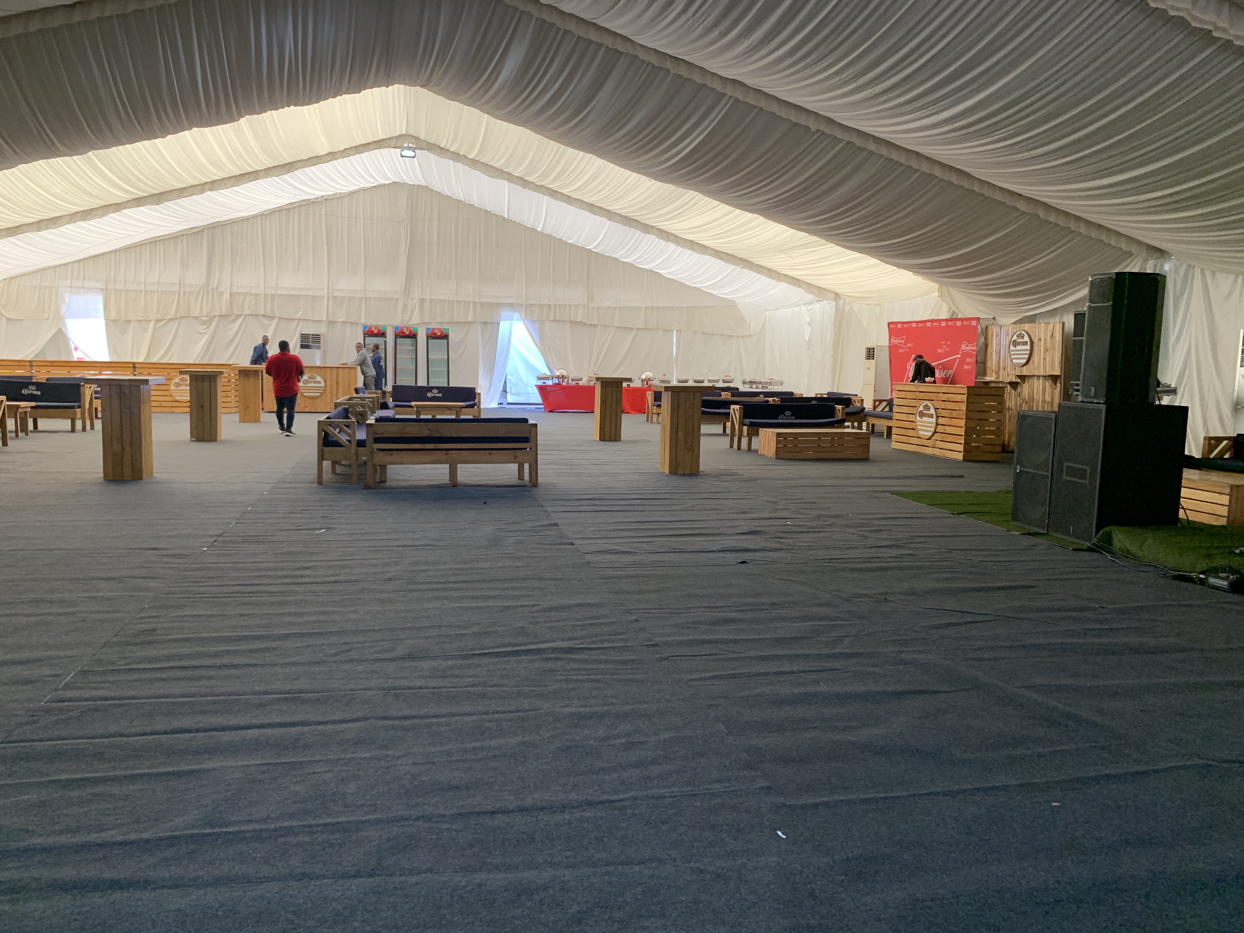 Tendas para eventos — Múltipla, LDA.