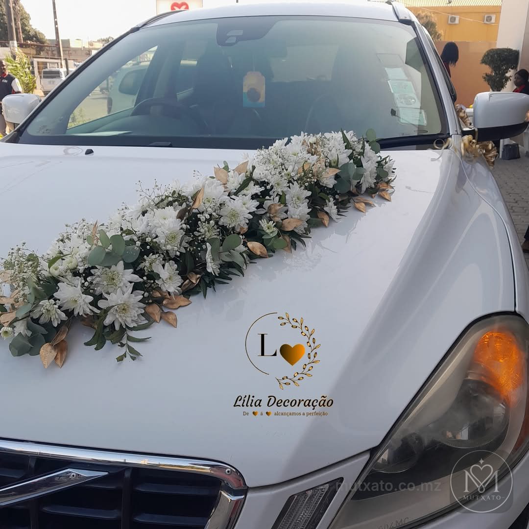 Decoração de carro de casamento — Lília Decoração