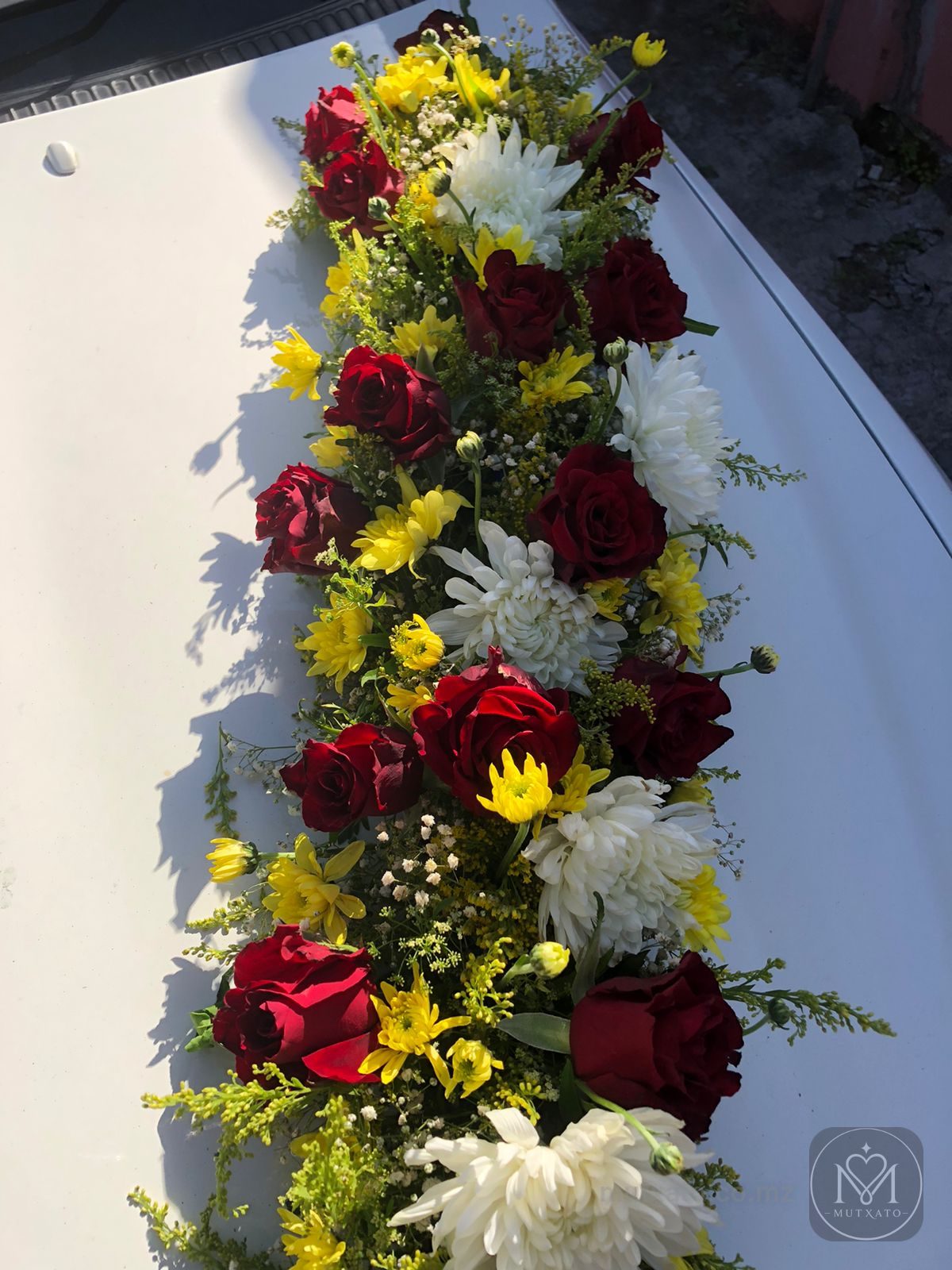 Decoração de carro de casamento — Lília Decoração