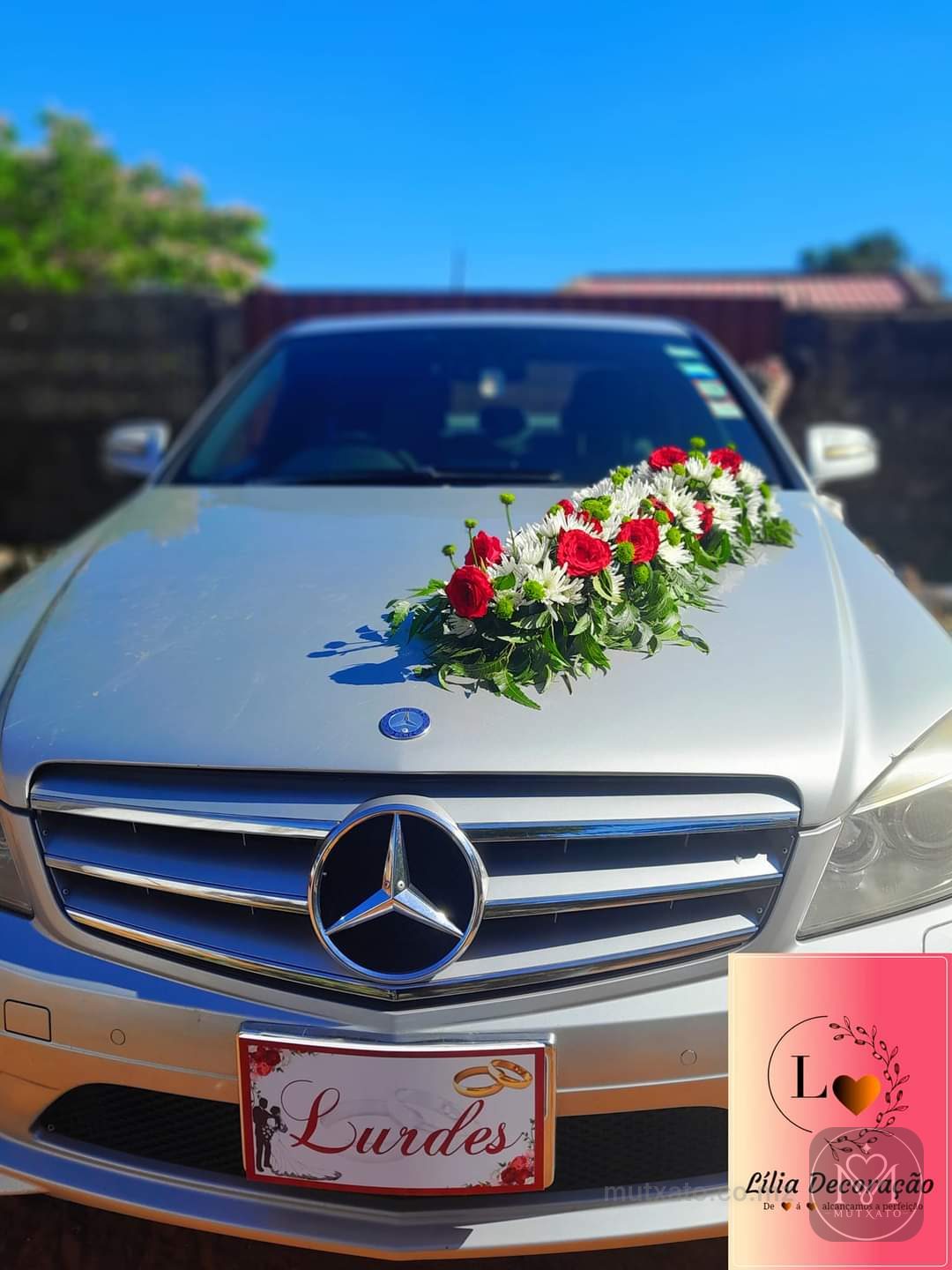 Decoração de carro de casamento — Lília Decoração